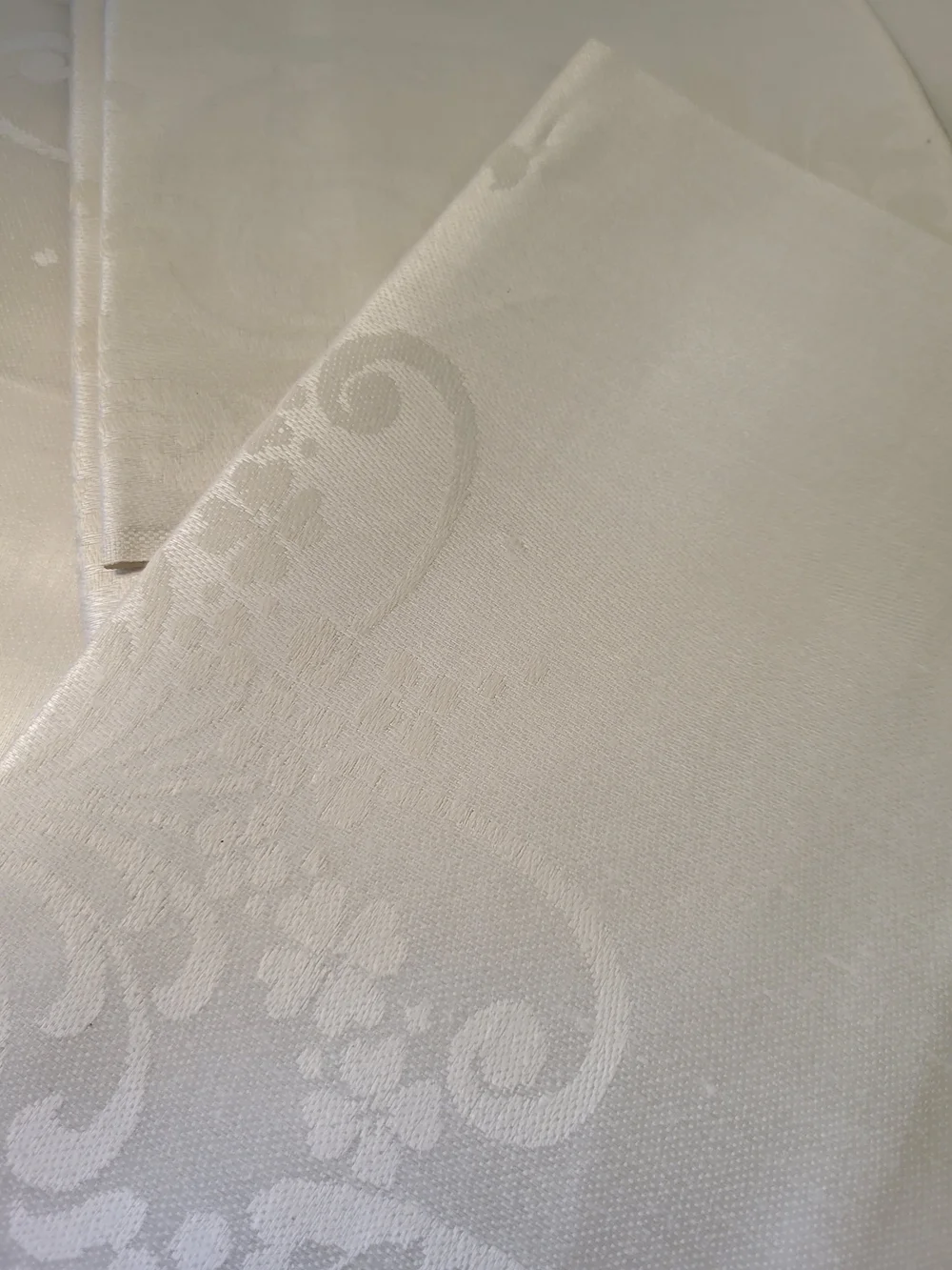 Erinore Pure Irish Linen Double Damask S/12 Napkins Shamrock&Scroll 1950s NOS